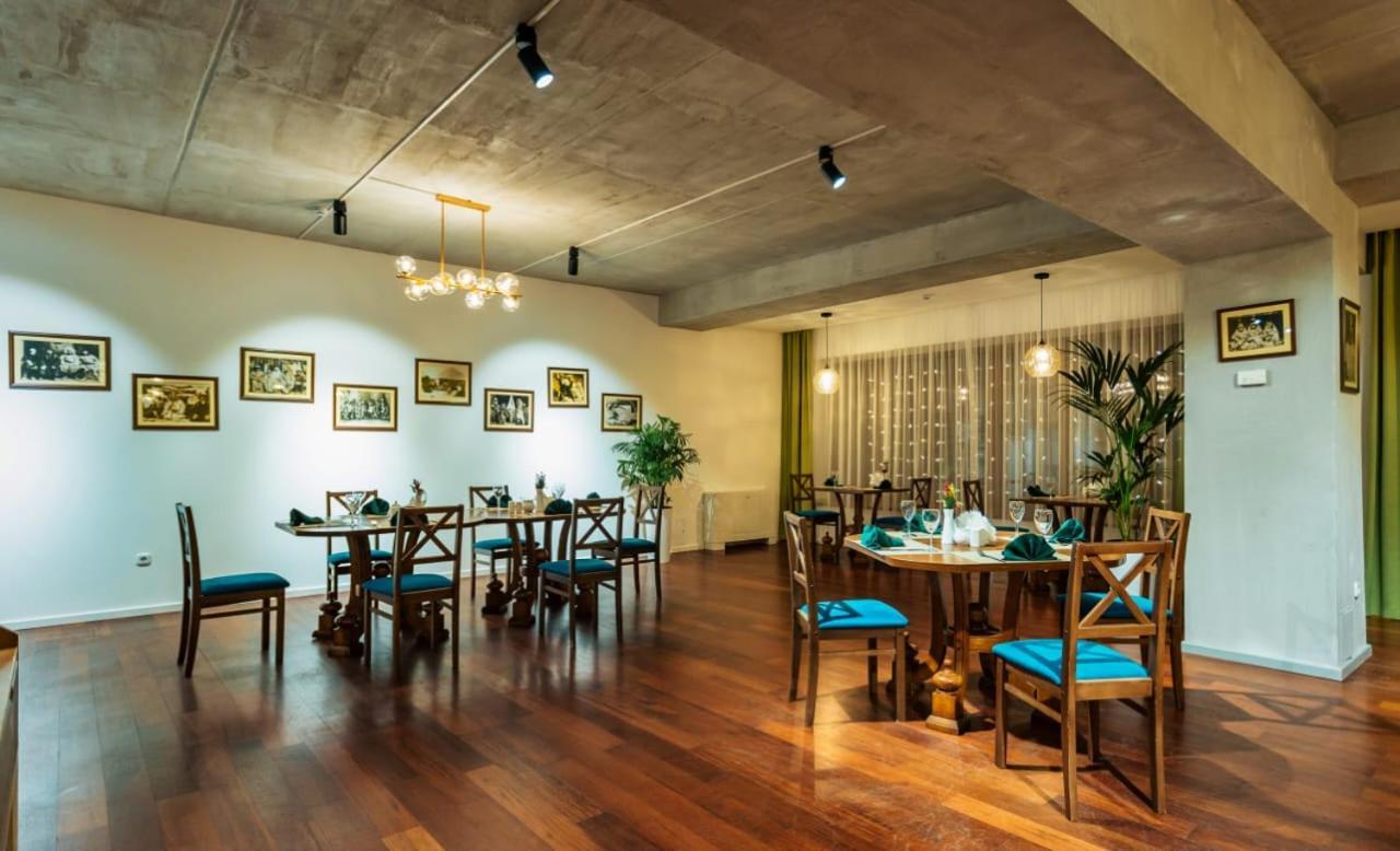 Park Hotel Kokshetau Shchūchīnsk Exteriör bild
